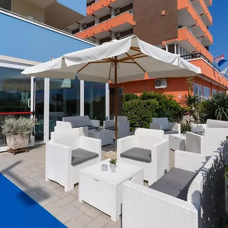 克罗齐德尔苏德酒店 3*