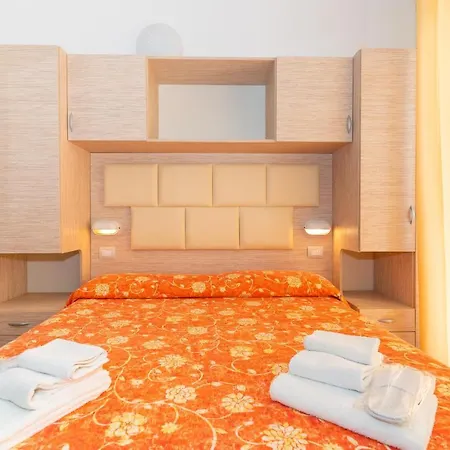 酒店 克罗齐德尔苏德酒店 里米尼