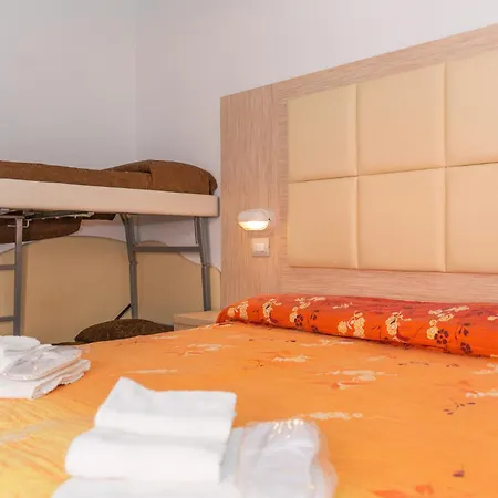 克罗齐德尔苏德酒店