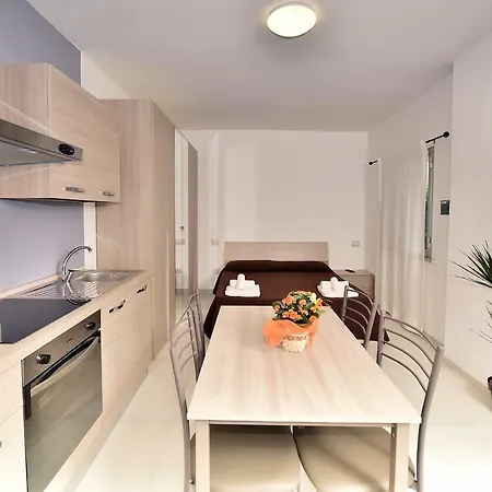 克罗齐德尔苏德酒店 酒店 里米尼