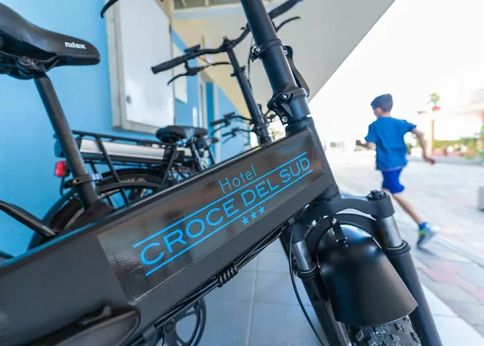 Croce Del Sud فندق 3*