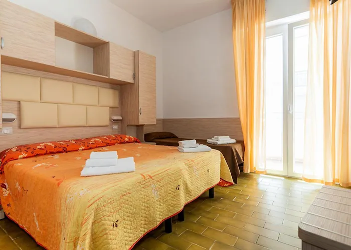 فندق Croce Del Sud 3*