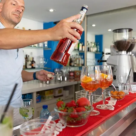 Croce Del Sud Hotell 3*